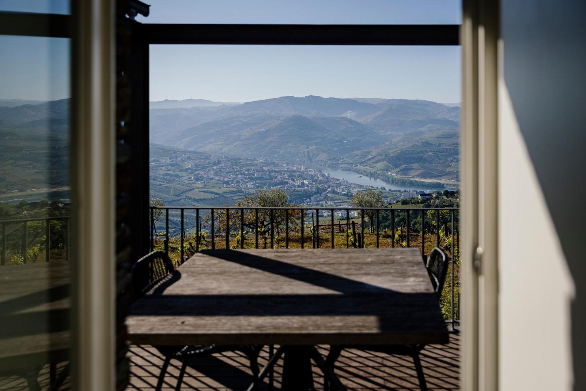 Casa Da Quinta De Santa Cruz - Douro Valley - By Met Peso da Regua Exterior photo